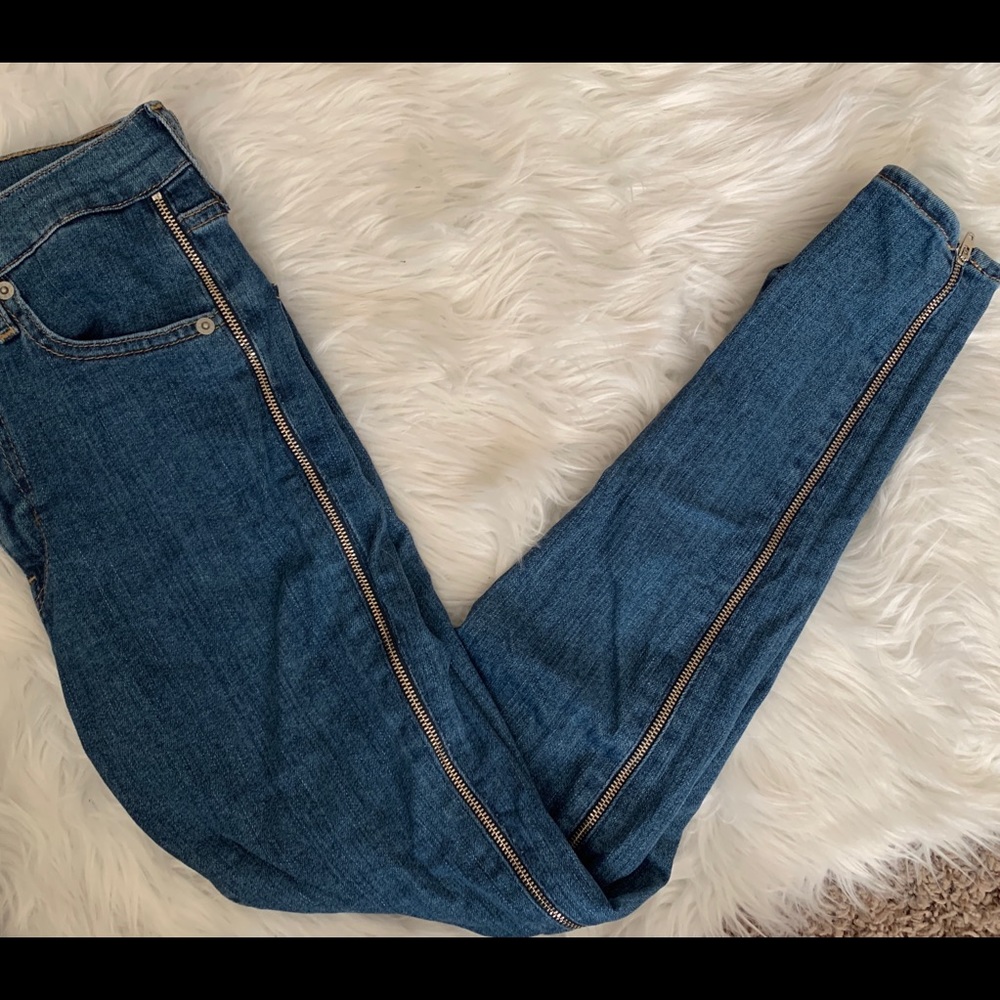 Levi’s Mike High Super Skinner Jeans
